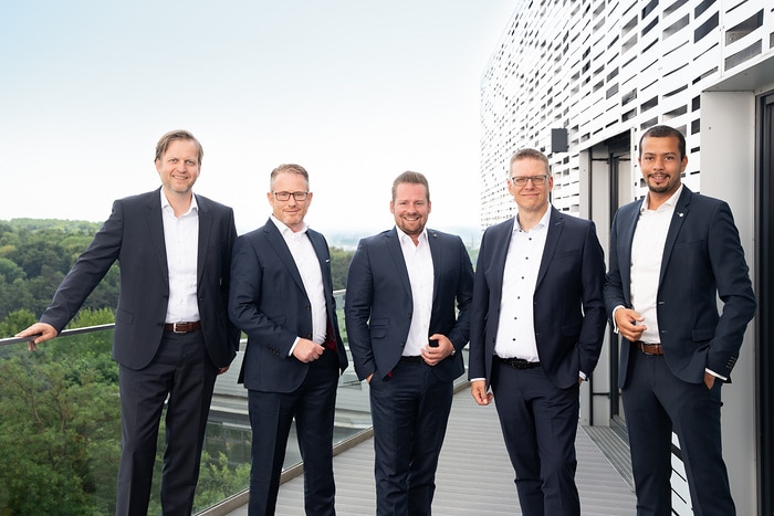 PNR8600 v.l.: Jörn Struck (COO), Tonio Hess (CHRO), Tobias Mann (CCO),  Mark Bulmahn (CIO),  Dominik Schwärzel (CEO)