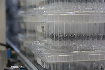 Beim US-amerikanischen Unternehmen SiO2 werden täglich 600.000 Coronavirus-Vials auf ZAHORANSKY-Anlagen hergestellt.