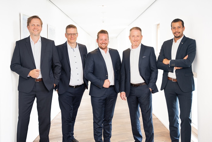 PNR8632 v.l.: Jörn Struck (COO), Mark Bulmahn (CIO), Tobias Mann (CCO), Tonio Hess (CHRO), Dominik Schwärzel (CEO)